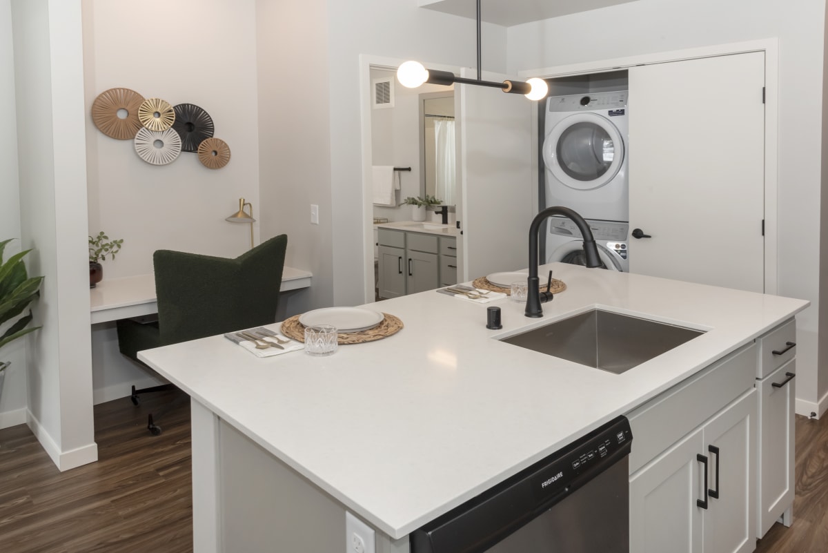 Apartments for Rent in St. Louis Park Volo at Texa Tonka